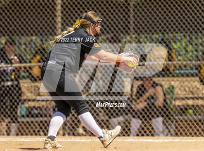 Thumbnail 1 in Capistrano Valley vs. Centennial photogallery.