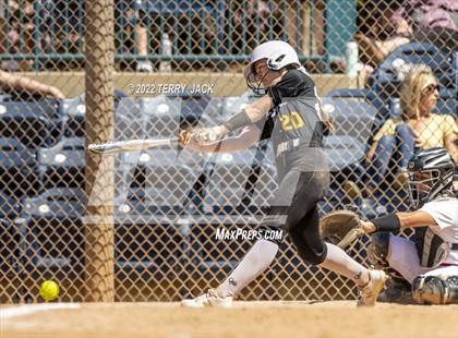 Thumbnail 3 in Capistrano Valley vs. Centennial photogallery.