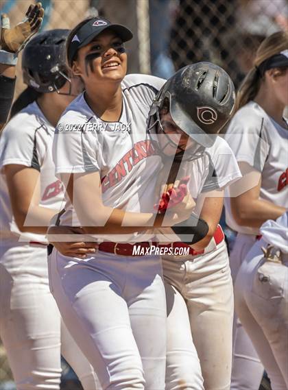 Thumbnail 2 in Capistrano Valley vs. Centennial photogallery.
