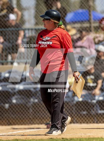 Thumbnail 3 in Capistrano Valley vs. Centennial photogallery.