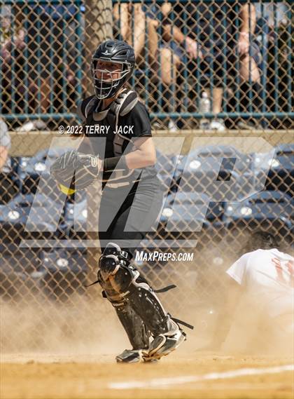 Thumbnail 3 in Capistrano Valley vs. Centennial photogallery.