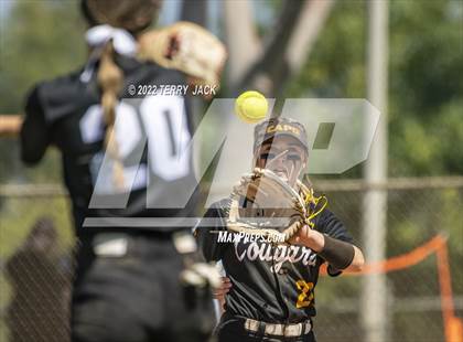 Thumbnail 3 in Capistrano Valley vs. Centennial photogallery.