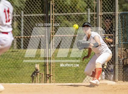 Thumbnail 2 in Capistrano Valley vs. Centennial photogallery.
