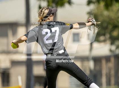 Thumbnail 2 in Capistrano Valley vs. Centennial photogallery.