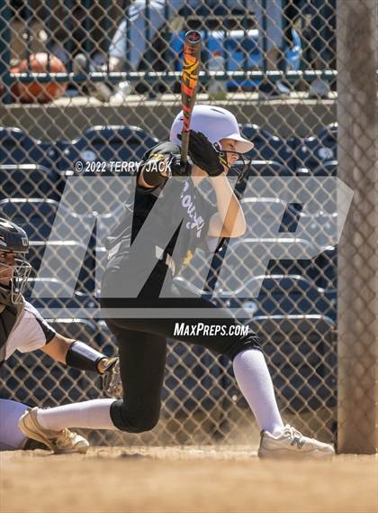 Thumbnail 2 in Capistrano Valley vs. Centennial photogallery.
