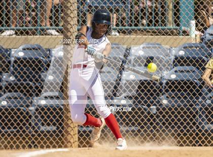 Thumbnail 1 in Capistrano Valley vs. Centennial photogallery.