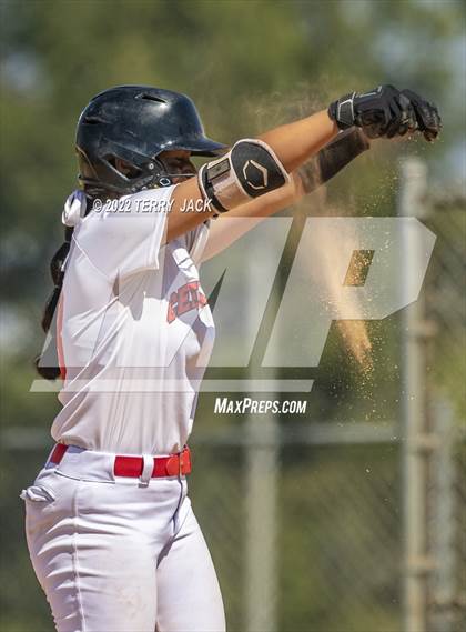 Thumbnail 1 in Capistrano Valley vs. Centennial photogallery.