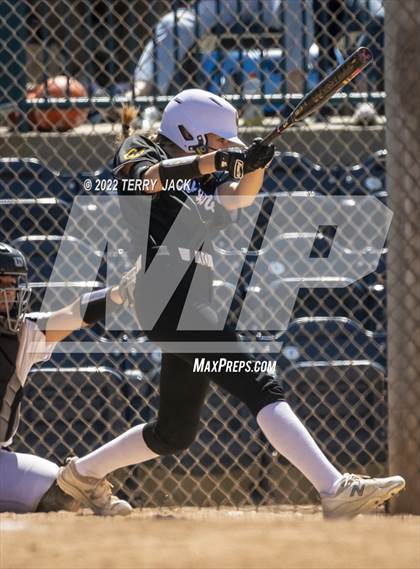 Thumbnail 1 in Capistrano Valley vs. Centennial photogallery.
