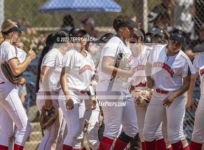 Thumbnail 3 in Capistrano Valley vs. Centennial photogallery.