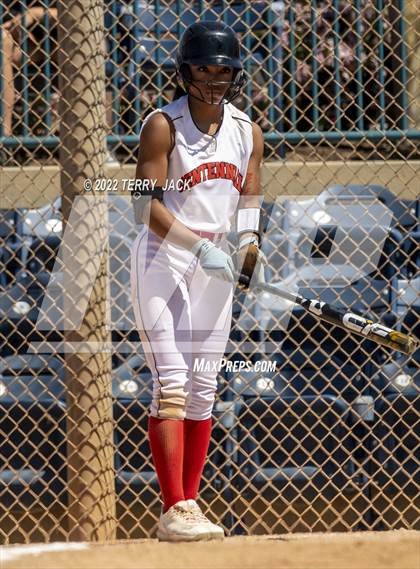 Thumbnail 2 in Capistrano Valley vs. Centennial photogallery.