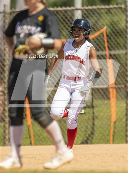 Thumbnail 2 in Capistrano Valley vs. Centennial photogallery.