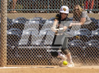 Thumbnail 2 in Capistrano Valley vs. Centennial photogallery.