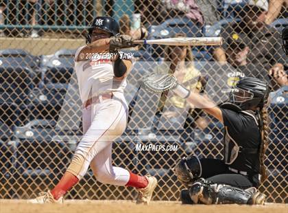 Thumbnail 3 in Capistrano Valley vs. Centennial photogallery.