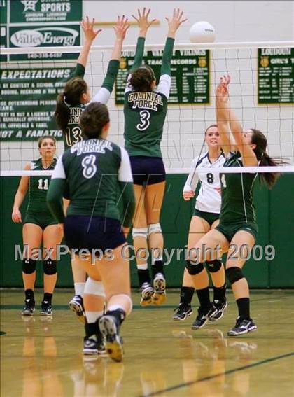 Thumbnail 3 in Colonial Forge vs. Loudoun Valley photogallery.