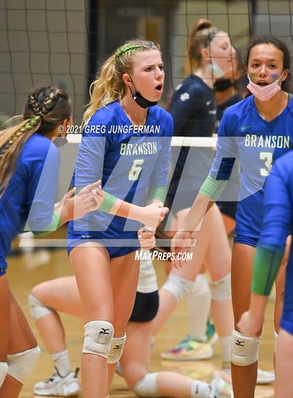 Thumbnail 3 in Branson @ Marin Catholic photogallery.