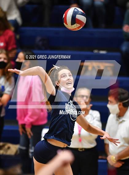 Thumbnail 2 in Branson @ Marin Catholic photogallery.