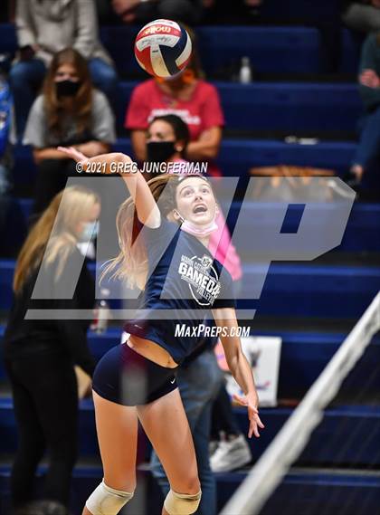 Thumbnail 2 in Branson @ Marin Catholic photogallery.