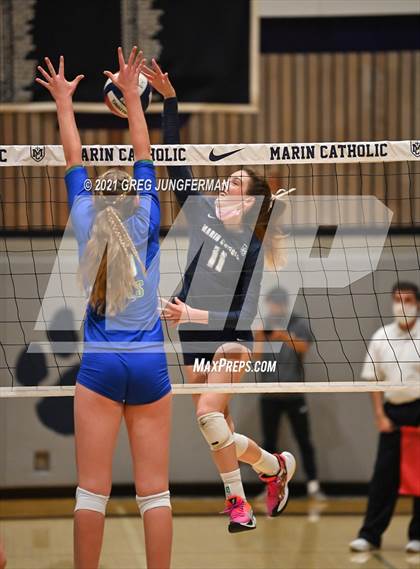 Thumbnail 1 in Branson @ Marin Catholic photogallery.