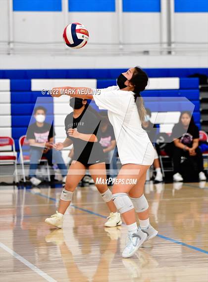 Thumbnail 2 in Westmoor vs. Hillsdale (Peninsula Classic Tournament) photogallery.