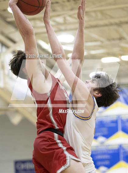 Thumbnail 3 in Dixie Heights @ Newport Central Catholic photogallery.