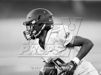 Thumbnail 3 in Narbonne @ Chaminade (Scrimmage) photogallery.