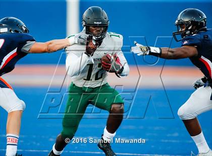Thumbnail 3 in Narbonne @ Chaminade (Scrimmage) photogallery.