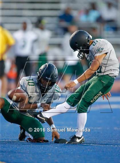 Thumbnail 2 in Narbonne @ Chaminade (Scrimmage) photogallery.