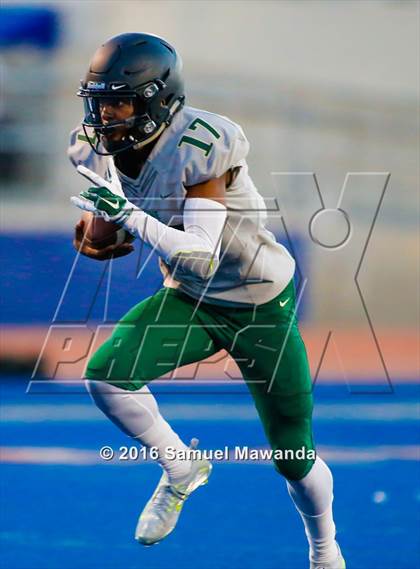 Thumbnail 1 in Narbonne @ Chaminade (Scrimmage) photogallery.