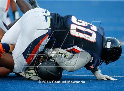 Thumbnail 2 in Narbonne @ Chaminade (Scrimmage) photogallery.