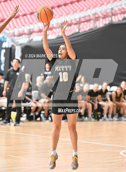 Thumbnail 1 in Archbishop Mitty vs. Mater Dei (Section 7) photogallery.