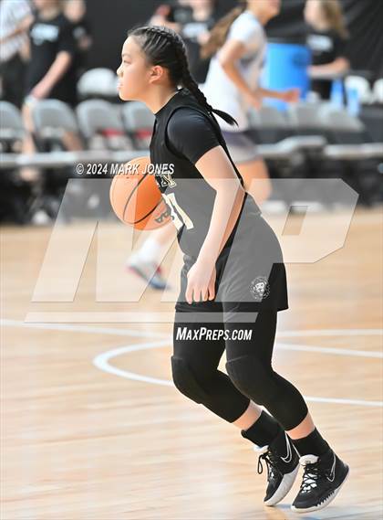 Thumbnail 3 in Archbishop Mitty vs. Mater Dei (Section 7) photogallery.