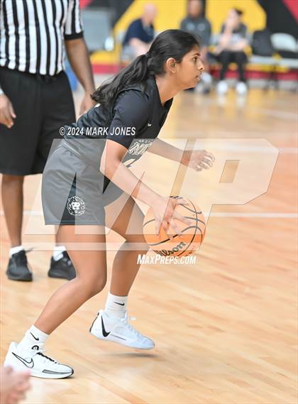 Thumbnail 1 in Archbishop Mitty vs. Mater Dei (Section 7) photogallery.