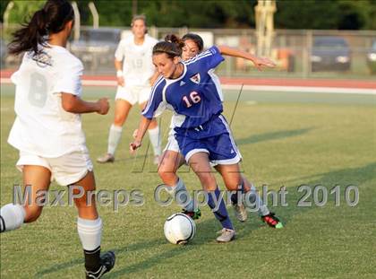 Thumbnail 3 in North Mecklenburg vs. J.T. Hoggard (NCHSAA 4A Final) photogallery.