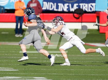 Thumbnail 2 in Greenwood vs. Benton (AAA 6A State Final) photogallery.