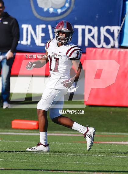 Thumbnail 2 in Greenwood vs. Benton (AAA 6A State Final) photogallery.