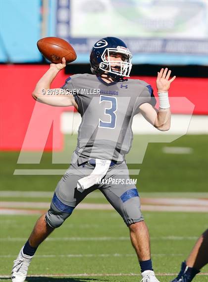 Thumbnail 1 in Greenwood vs. Benton (AAA 6A State Final) photogallery.
