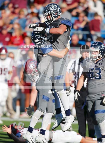 Thumbnail 2 in Greenwood vs. Benton (AAA 6A State Final) photogallery.