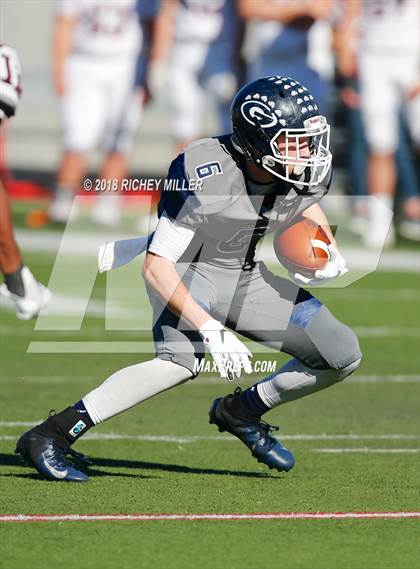 Thumbnail 2 in Greenwood vs. Benton (AAA 6A State Final) photogallery.