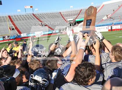 Thumbnail 2 in Greenwood vs. Benton (AAA 6A State Final) photogallery.