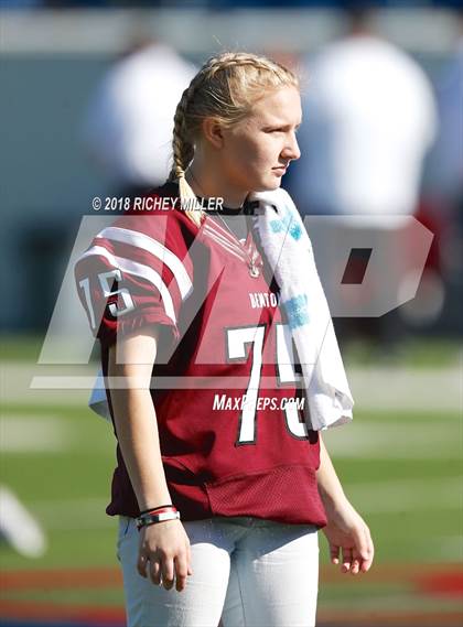 Thumbnail 3 in Greenwood vs. Benton (AAA 6A State Final) photogallery.