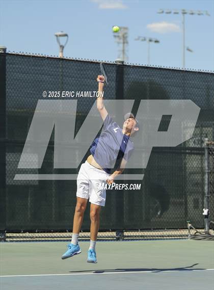 Thumbnail 2 in Loyola vs Harvard-Westlake (CIFSS Open Division, Round 1) photogallery.