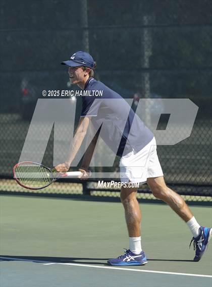 Thumbnail 2 in Loyola vs Harvard-Westlake (CIFSS Open Division, Round 1) photogallery.