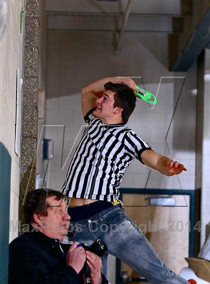 Thumbnail 1 in Unity Christian vs. Zeeland West photogallery.