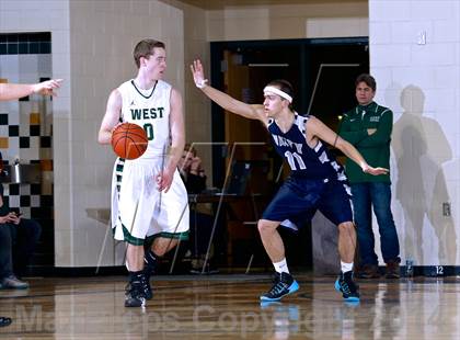 Thumbnail 2 in Unity Christian vs. Zeeland West photogallery.