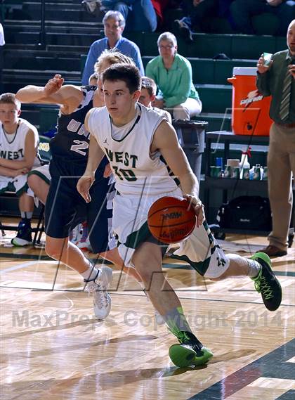 Thumbnail 3 in Unity Christian vs. Zeeland West photogallery.