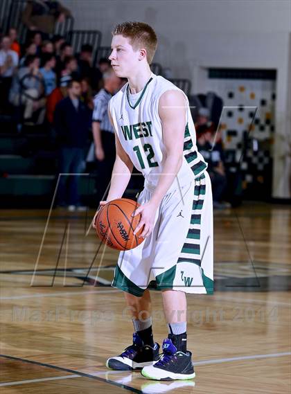 Thumbnail 1 in Unity Christian vs. Zeeland West photogallery.