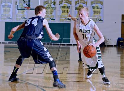 Thumbnail 3 in Unity Christian vs. Zeeland West photogallery.