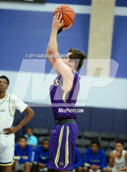 Thumbnail 2 in Crenshaw vs  St. Augustine (Sierra Canyon Super Showcase) photogallery.
