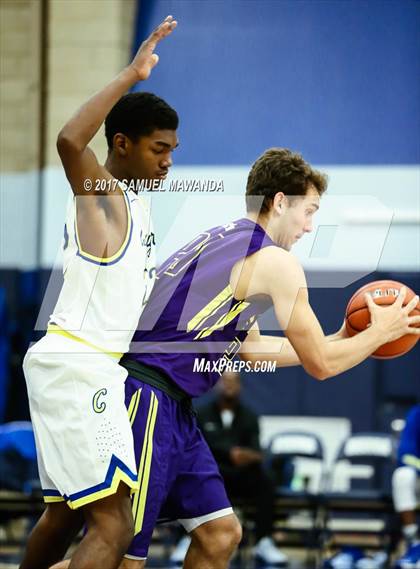 Thumbnail 1 in Crenshaw vs  St. Augustine (Sierra Canyon Super Showcase) photogallery.