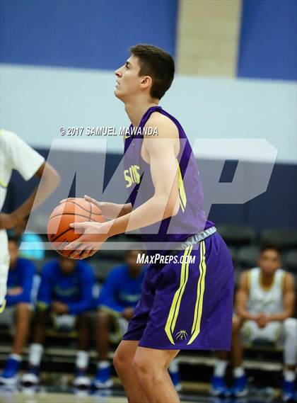 Thumbnail 3 in Crenshaw vs  St. Augustine (Sierra Canyon Super Showcase) photogallery.